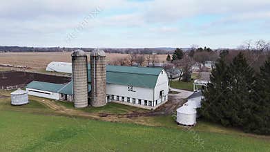 Wisconsin Dairy Farm, Barn, Field, Agriculture