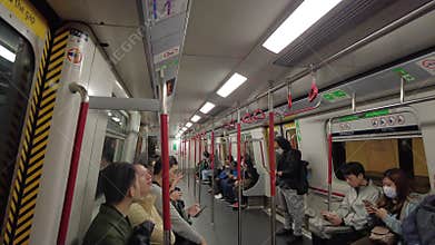 Hong Kong subway train Station MTR train compartment door closing
