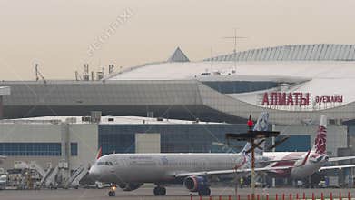 Aeroflot Airbus A321 taxiing