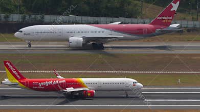 VietJet Air Airbus A321 landing at Phuket