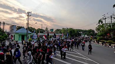 Indonesian rioted and demonstrated to demand higher allowances in the House of Representatives (DPR)