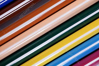 Diagonal Arrangement of Colorful Pencils