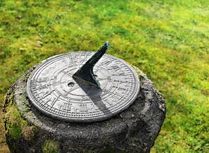 Sun clock