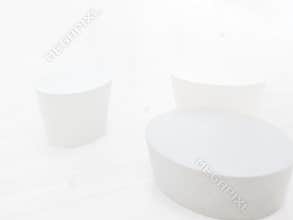 White on white objects