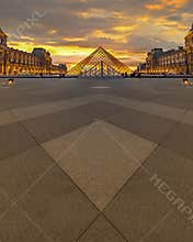 Louvre museum sunset