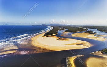 D Nambucca Rvr Delta Dunes 2 S