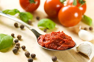 Ingredients for tomato sauce