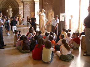 School children at the Louvre
