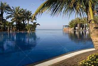Inifinity pool1