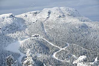 Stowe Ski Resort in Vermont, view to the Mansfield mountain slopes