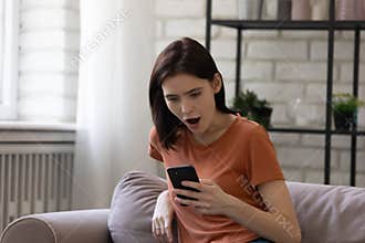 Shocked female seeing no charge at moment of important call