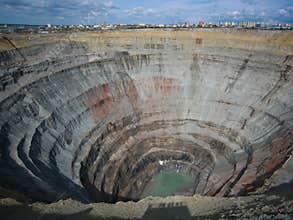 Kimberlite diamond pipe