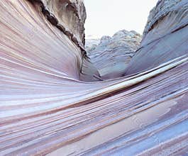 Sinuous geologic folds