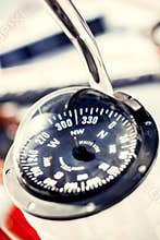Nautical compass