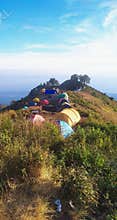 Rinjani mountain camp in pelawangan