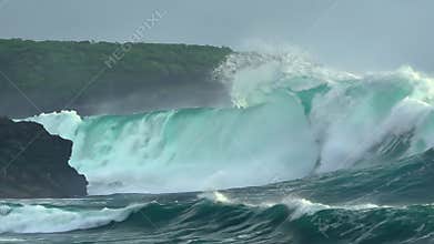 Massive Waves Crashing on a Cloudy Day in North Shore, Oahu