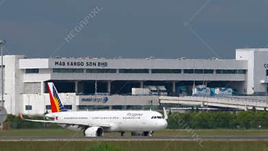 Philippine Airlines Airbus A321 passenger plane