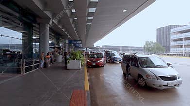 Chicago O Hare Airport Passenger Drop off - CHICAGO, USA - JUNE 20, 2019
