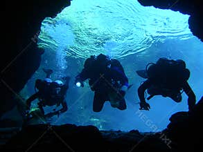 Exploring Underwater Caves - 4