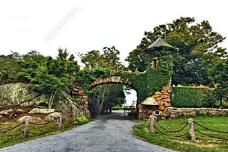 Rhode island narragansett city gate residents home