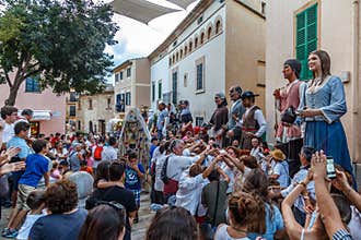 The giants parade in Alcudia