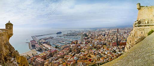 Alicante through Spanish Castle