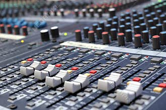 Sound mixer