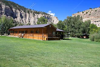 Utah Cabin - Ground view