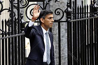 New Prime Minister of the UK, Rishi Sunak, enters Downing Street for the first time, London, UK