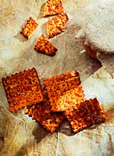 Cracker with dip glass