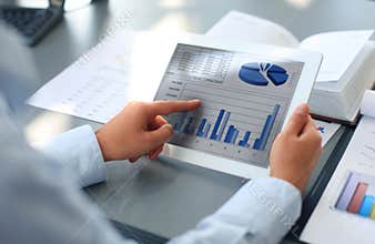 Holding digital tablet