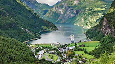 Timelapse, Geiranger fjord, Norway