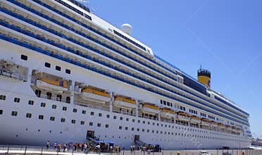 Big cruise ship in malta port