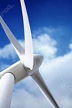 Wind turbine generator