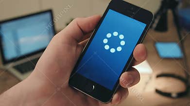 Loading icon amimation on a smartphone