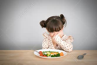 Children don't want to eat vegetables