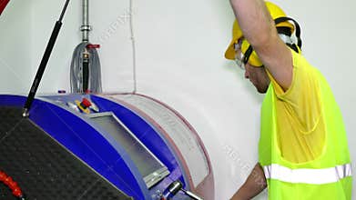 Control of a metalworking machine