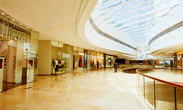 shopping mall center