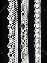 3 lace borders