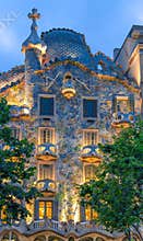 Night scenes of Casa Batllo