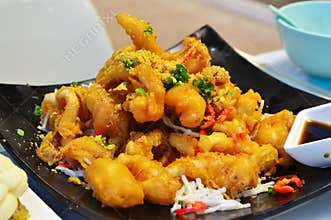 Seafood fried calamari