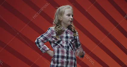 Child actress complaining during film shooting