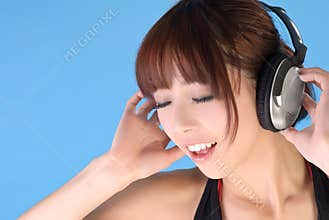 Enchanting young girl