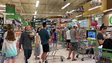 Busy grocery store on a week day during the coronavirus pandemic