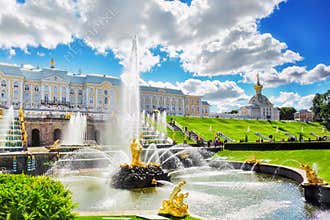 Grand cascade in Pertergof, St-Petersburg