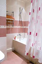 Modern bathroom in tile