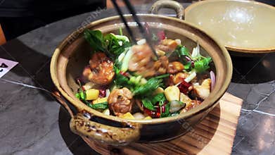 One-pot delicious classic Cantonese dishes in Kei Kei Pot, Kei Kee Fish Head Pot