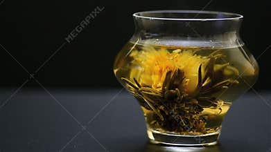 Blooming tea