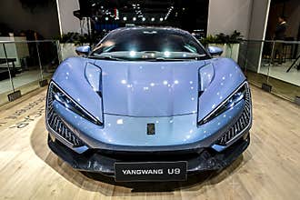 BYD Yangwang U9 (2024) battery electric super-coupe sports car