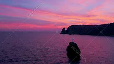 Eternal Sunset Over Ocean Waves: Majestic Sky & Sea Fusion - Ultimate Tranquil Storm